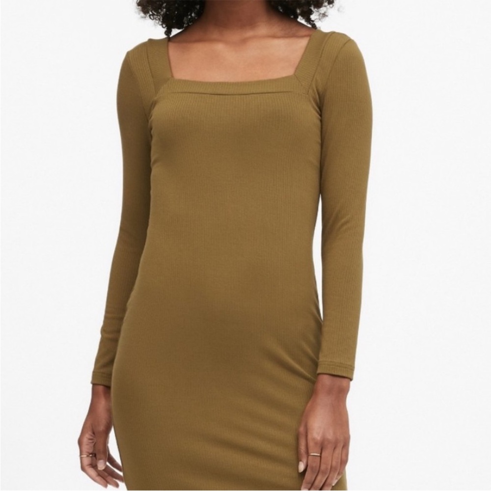 BANANA REPUBLIC RIBBED TSHIRT DRESS SIZE SMALL
